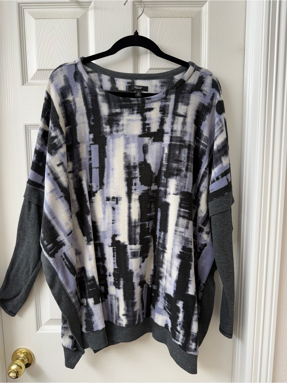 Simply Vera wearable blanket sweater in Lavender and Gray